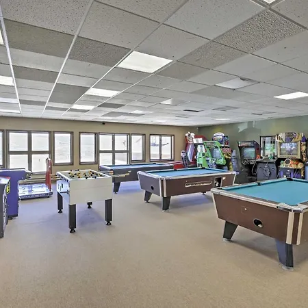 Granby Studio With Community Perks 2 Mi To Skiing!